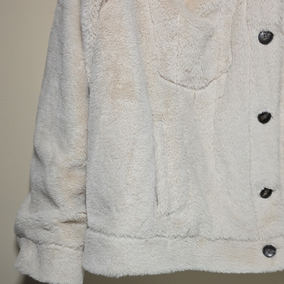 Ci Sono Cream Teddy Jacket - Picture 5 of 6